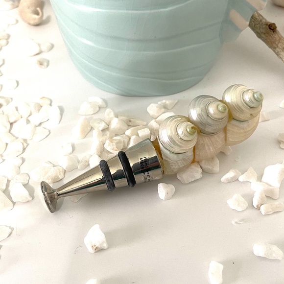 Ceramic Fish Wine cooler and bottle topper. - Picture 3 of 6